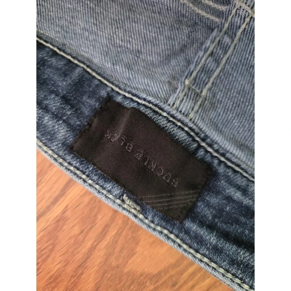 Buckle black denim